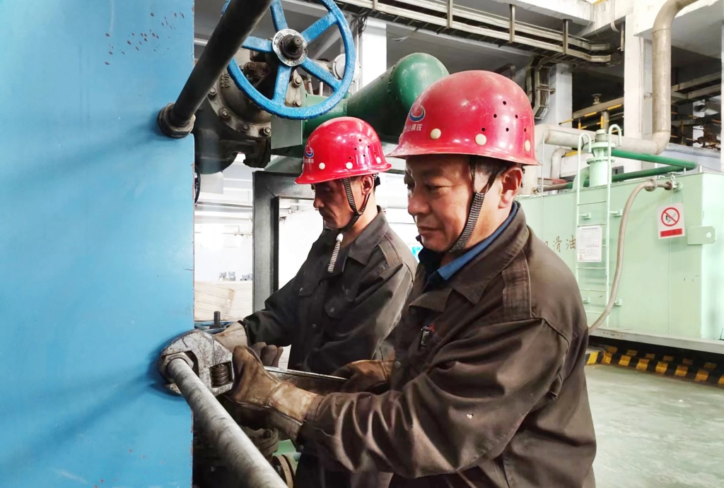 【先鋒力量】熱電廠的“設備醫生”